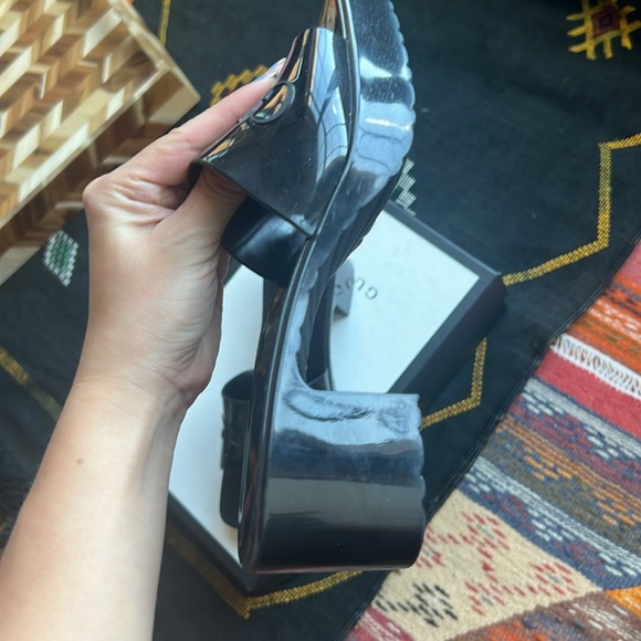 Black Gucci Rubber Mules Size 36 - Picture 5 of 8